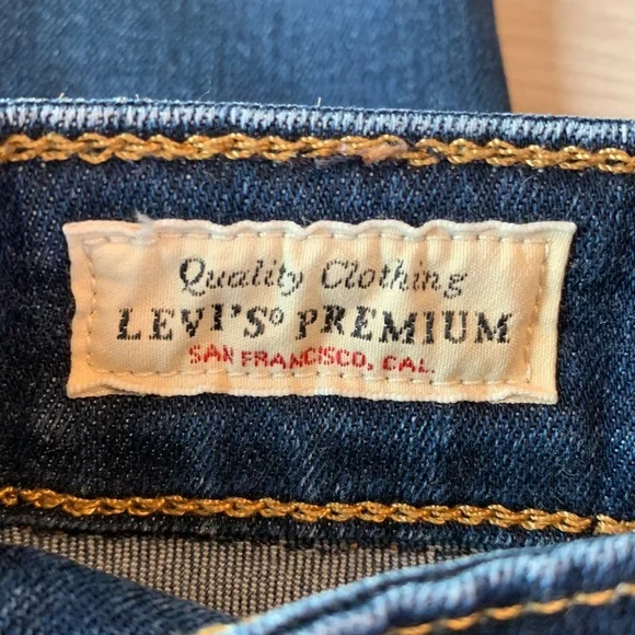 Levi’s 721 High Rise Skinny size 26 - Picture 3 of 5